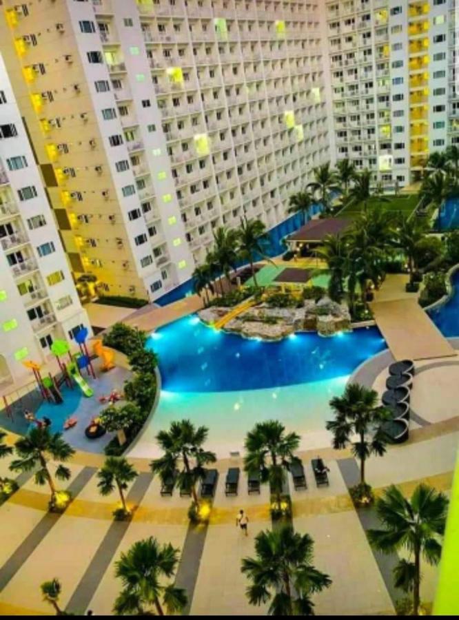 Yhanz Z Sea Residences Пасай Экстерьер фото